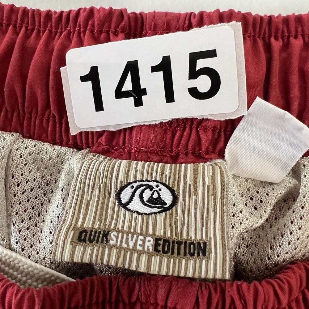 Quiksilver Edition Red Floral Lined Swim Trunks - Men's Size Medium - Picture 12 of 12